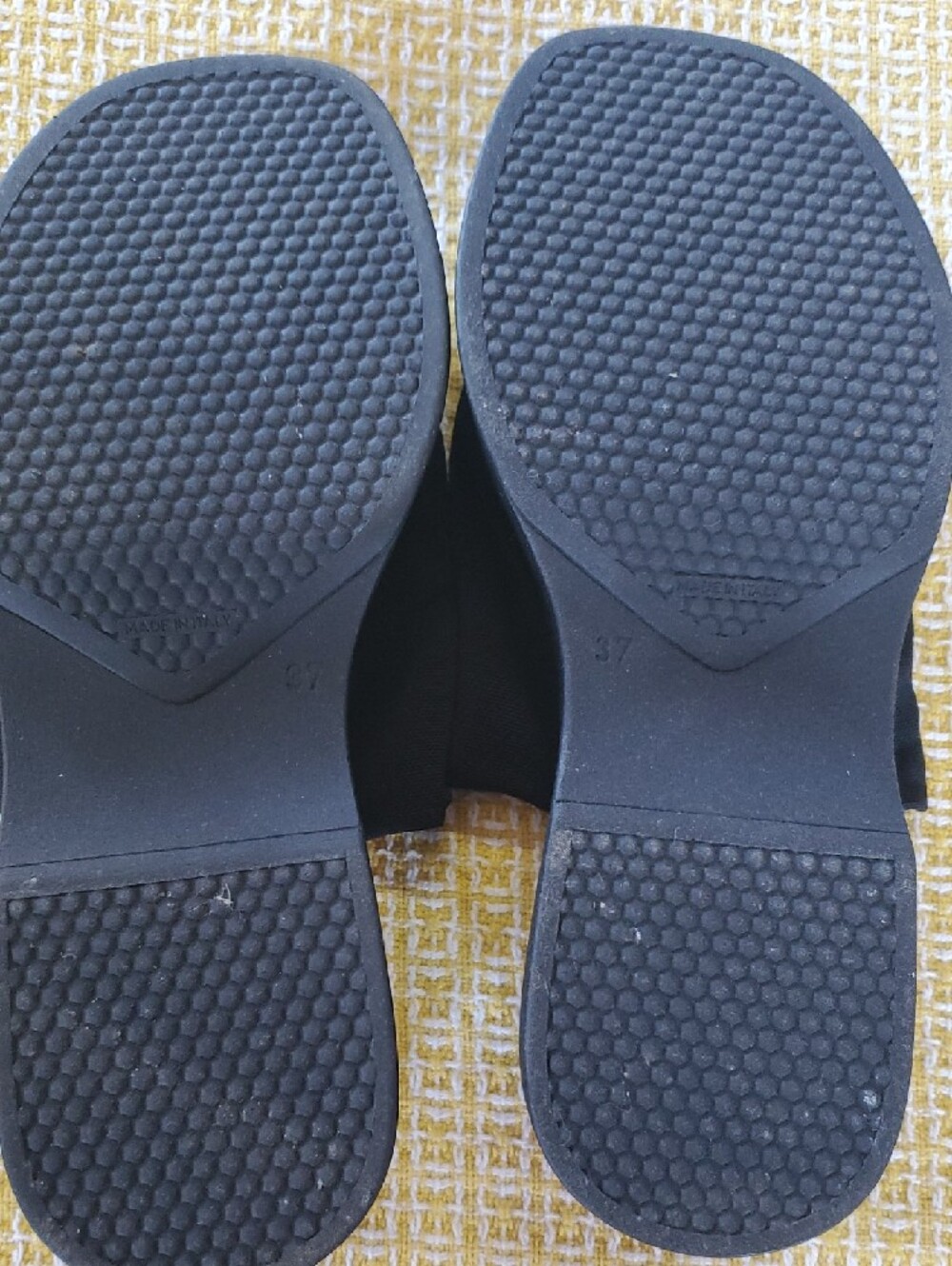 Steve Madden Black Square-Toe Slide Sandals - Picture 9 of 10